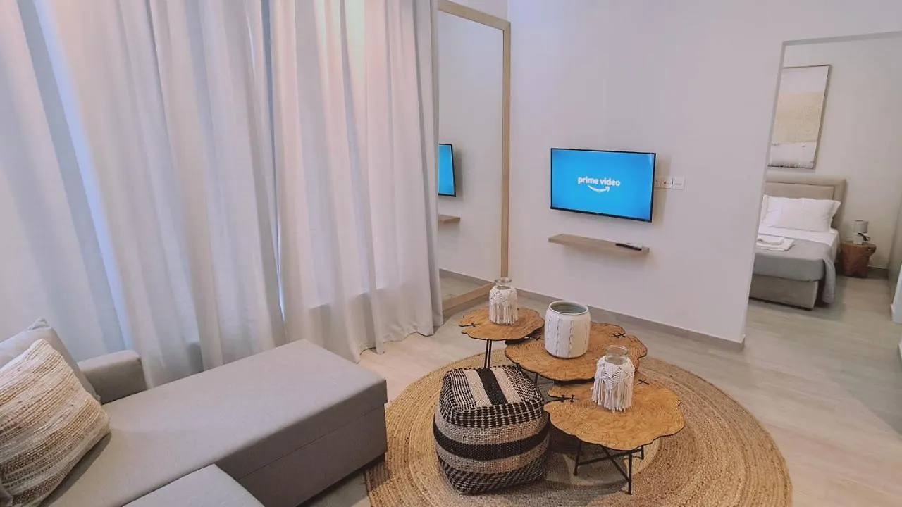 Stay Amalfi Suite بروتاراس