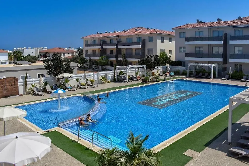 Stay Amalfi Suite بروتاراس قبرص